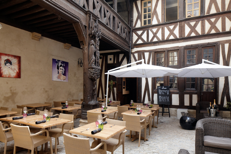 Public Area 3, Hôtel Philippe le Bon, Côte-d'Or