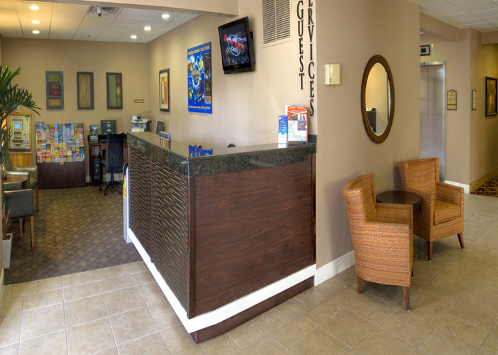 Public Area 2, Rosen Inn, closest to Universal, Orange