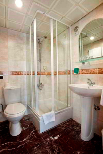 Bathroom 4, Erboy Hotel, Fatih