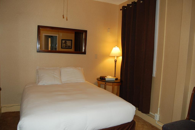 Bedroom 3, District, Washington D.C.