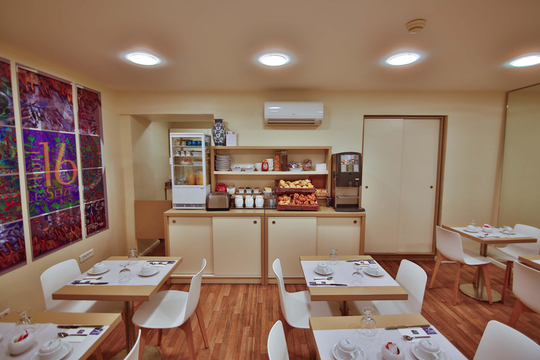 Food & Drinks 5, Hotel Le Seize, Alpes-Maritimes