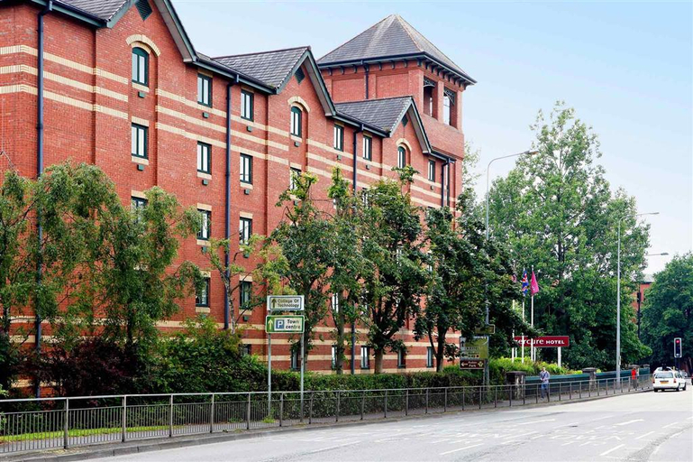 Exterior & Views 2, Mercure Wigan Oak, Wigan