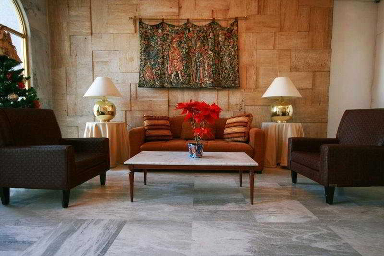 Public Area 2, Hotel Suites Bernini, Guadalajara