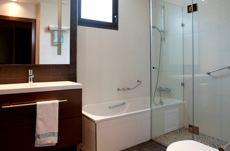 Bathroom, Ciudad de Alcañiz, Teruel