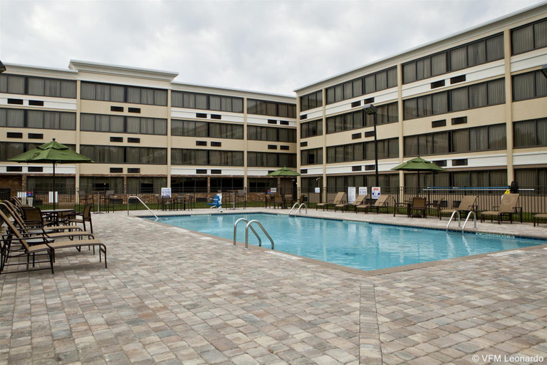 Sport & Beauty 3, DoubleTree by Hilton Greensboro Airport, Guilford