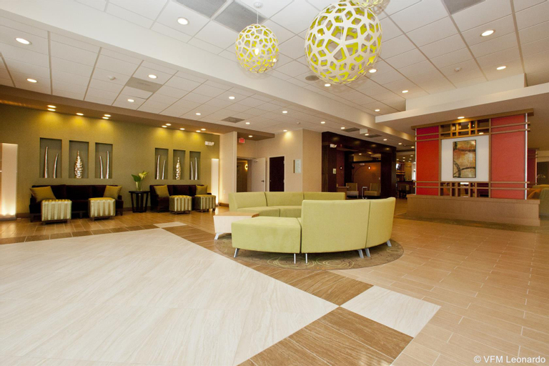 DoubleTree by Hilton Greensboro Airport, Guilford