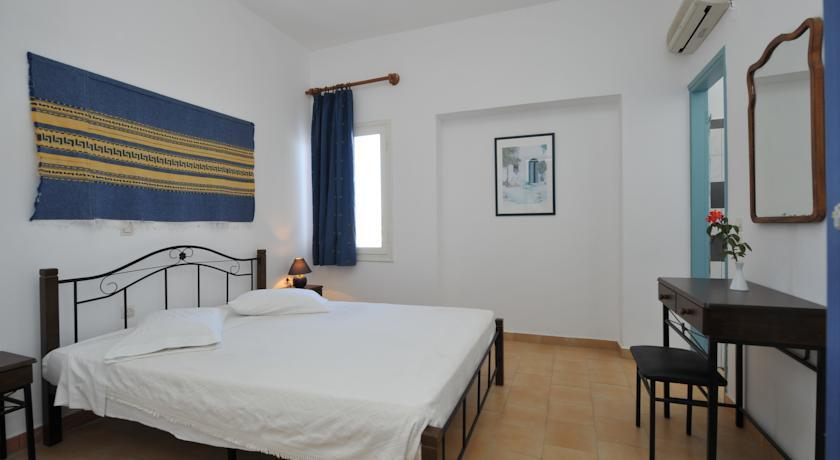 Bedroom 4, Hotel Eri, South Aegean