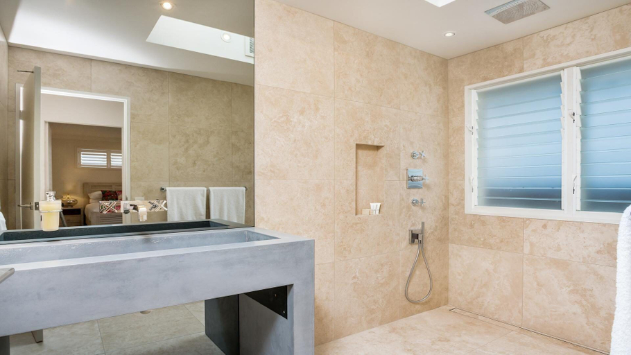 Bathroom 4, Your Luxury Escape - OneCoral, Byron