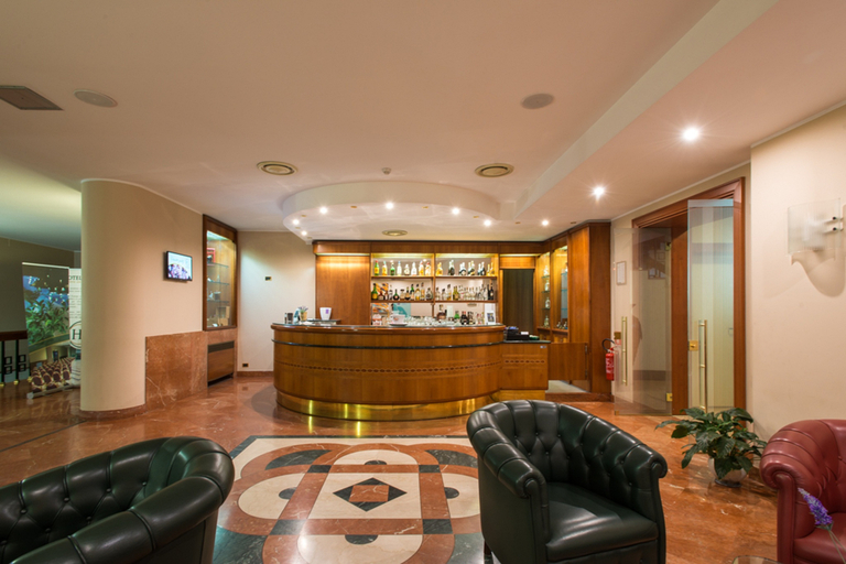 Public Area 4, Hotel Europa, Cosenza