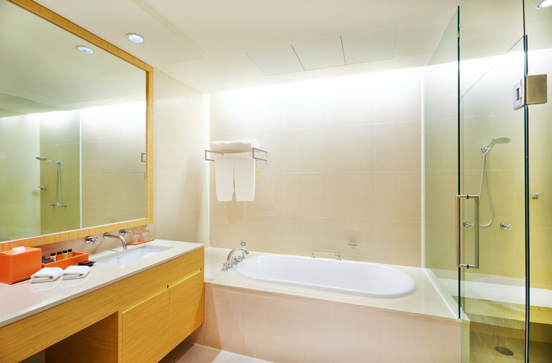 Bathroom 5, The Duchess Hotel, Pathum Wan
