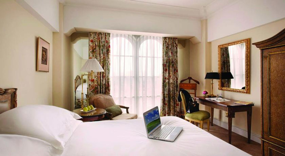 Bedroom 22