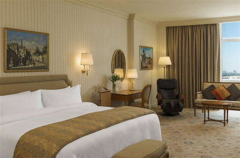 Bedroom 4, Sheraton Kuwait Hotel & Towers, Kuwait City