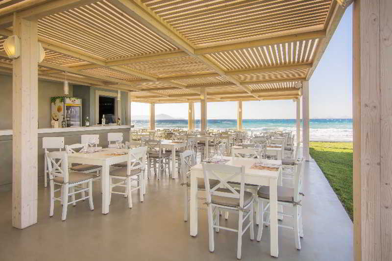 Food & Drinks 4, Aeolos Beach, South Aegean