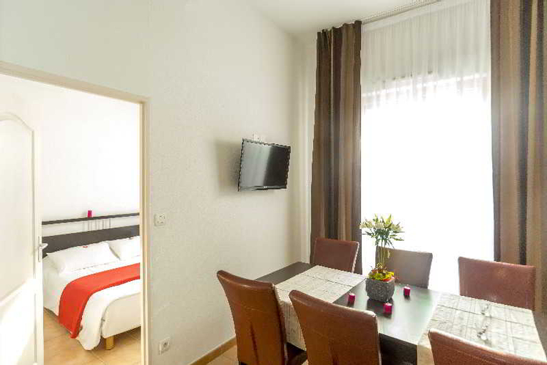 Dining Room 1