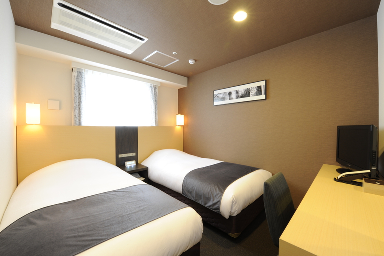 Bedroom 9