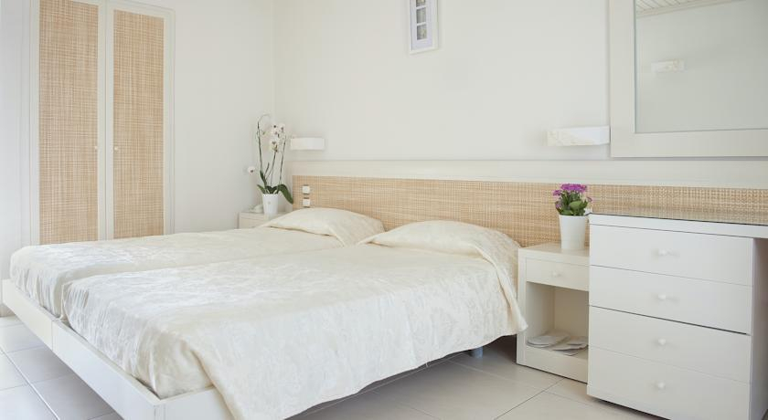 Bedroom, New Aeolos Hotel, South Aegean