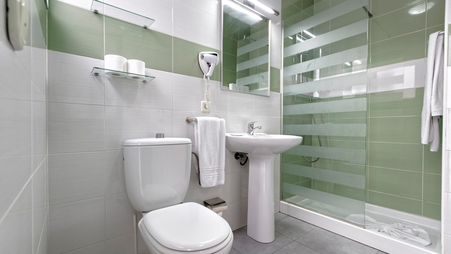 Bathroom 4, Los Veleros, Las Palmas