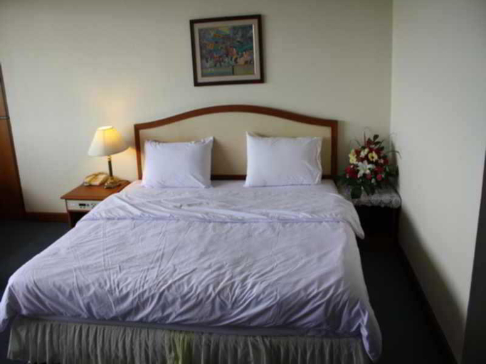 Bedroom 3, J. P. Emerald, Amphoe Muang Yasothon