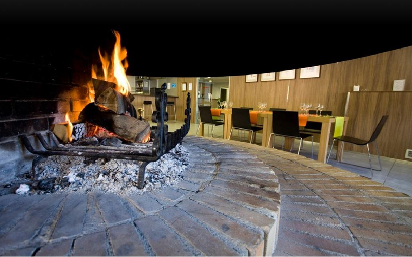 Public Area 2, Snö Isaba, Navarra