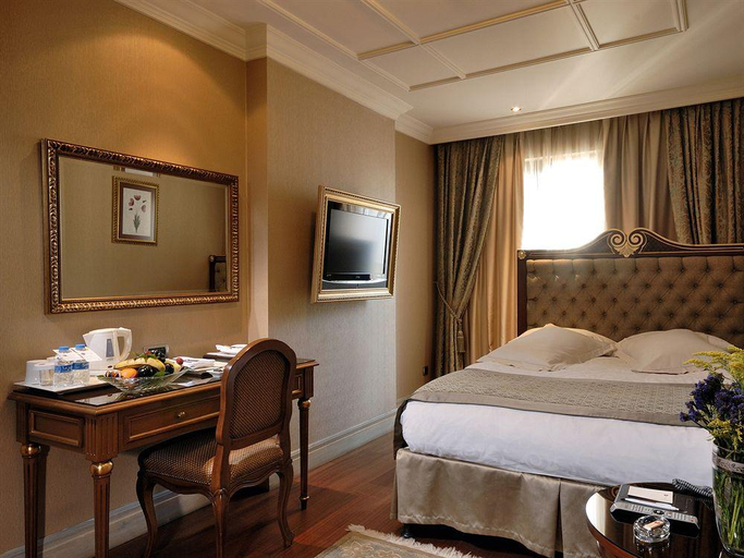 Bedroom 3, The Central Palace Taksim, Beyoğlu