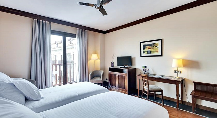 Bedroom 3, Hotel & SPA Real Badaguas Jaca, Huesca