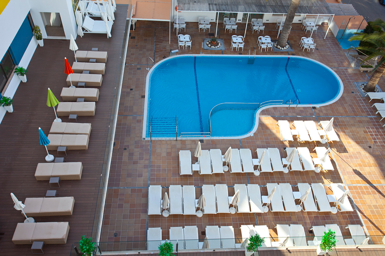 Sport & Beauty 2, Smartline Anba Romani, Baleares