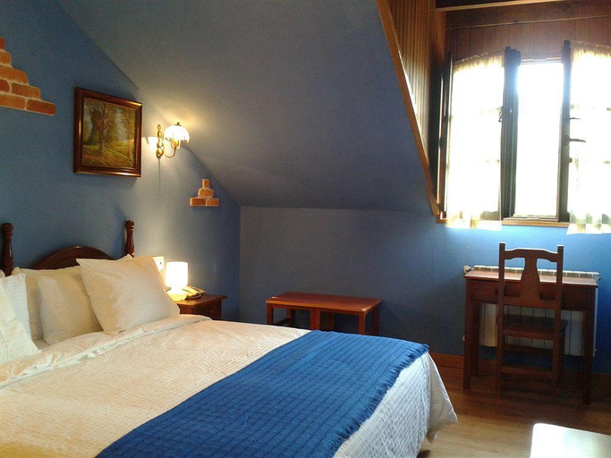 Bedroom 3, Espino, Asturias