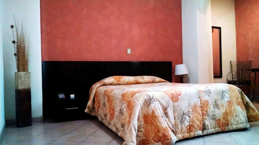 Bedroom, Real Azteca Hotel, León