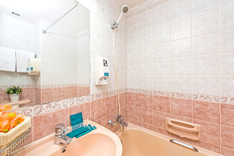 Bathroom 5