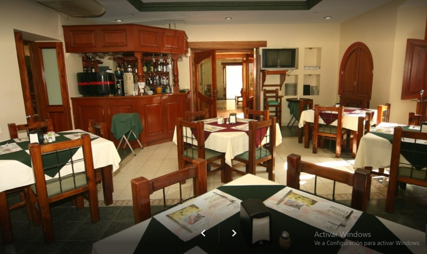 Food & Drinks 4, Cantera Real, Del Centro