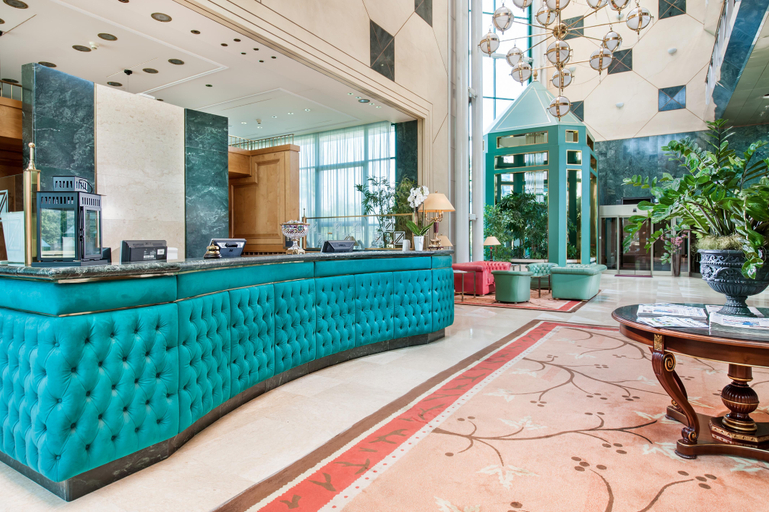 Public Area 4, Royal Garden Hotel, Milano