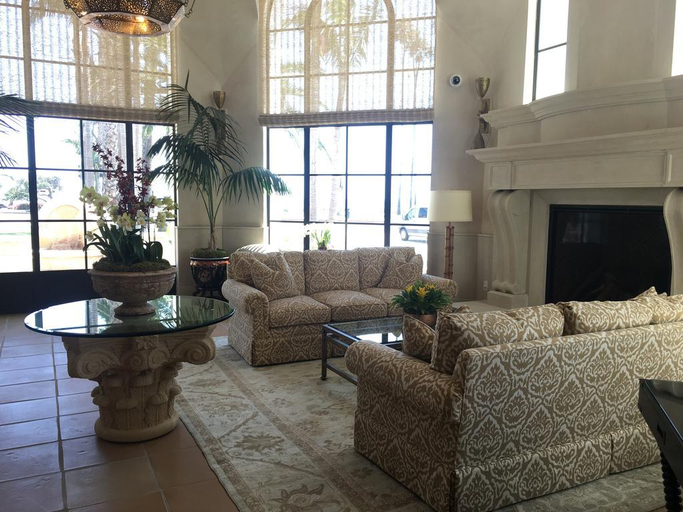 Public Area 4, Santa Barbara Inn, Santa Barbara