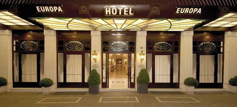Business Facilities