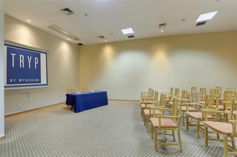 Public Area 3, TRYP by Wyndham Porto Centro Hotel, Porto
