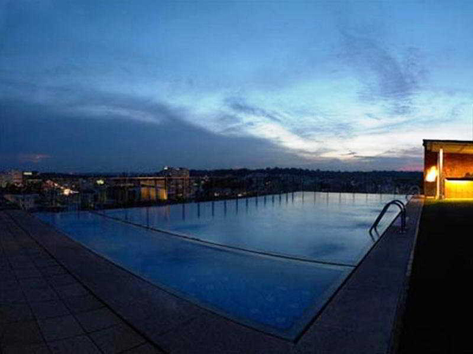 Sport & Beauty 2, Hotel Royal Orchid, Bangalore, Bangalore