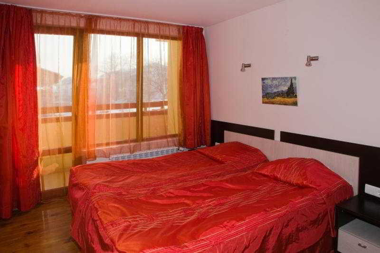 Bedroom 5, Mountview Lodge Apartments, Bansko