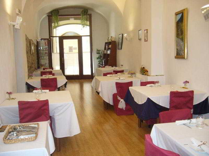 Food & Drinks 3, Comte Tallaferro, Girona