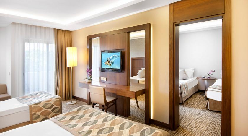Bedroom 3, Belconti Resort Hotel, Serik