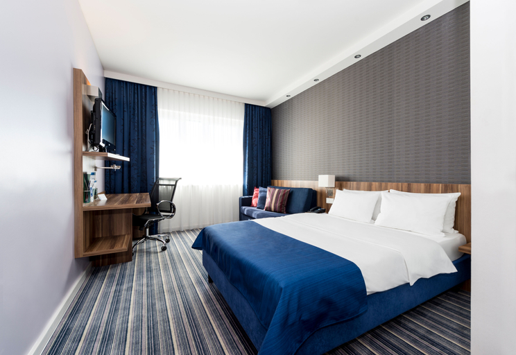 Bedroom 8