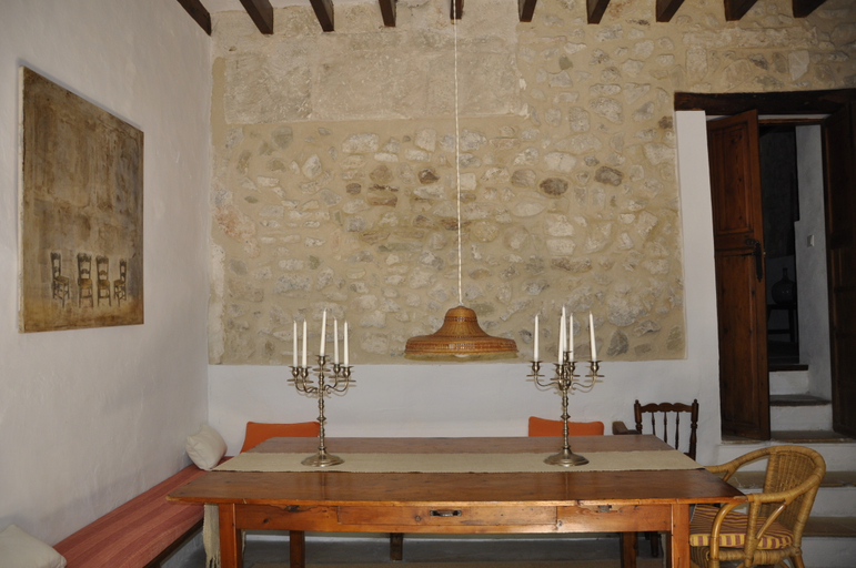 Public Area, Sa Rota den Palerm, Baleares