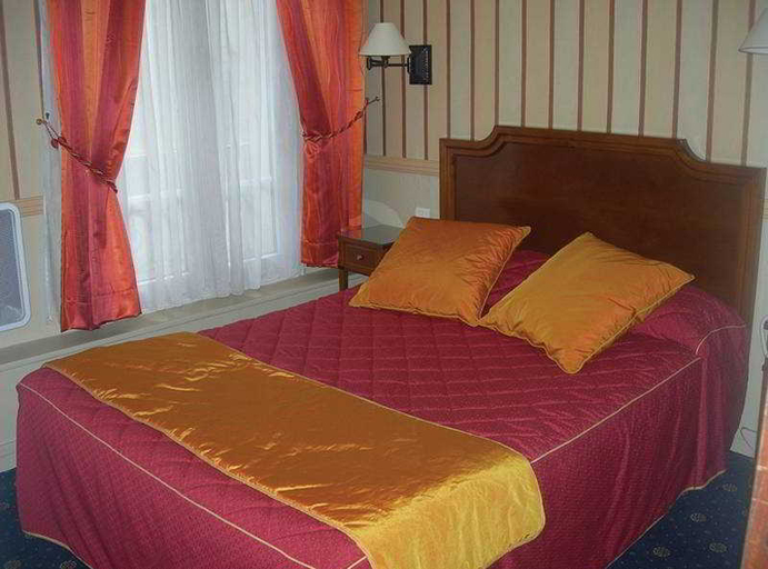 Bedroom 3, Hôtel Poussin, Paris