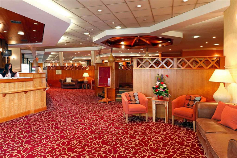 Public Area 3, Mercure Wigan Oak, Wigan