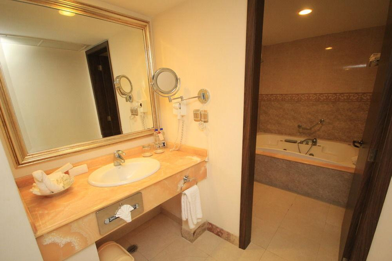 Bathroom 5, Gran Hotel Diligencias, Veracruz