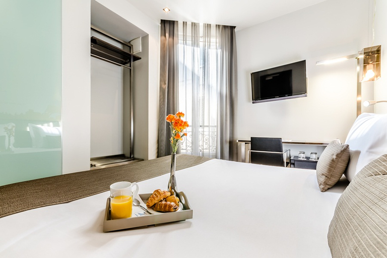 Bedroom 3, Exe Panorama Paris, Paris
