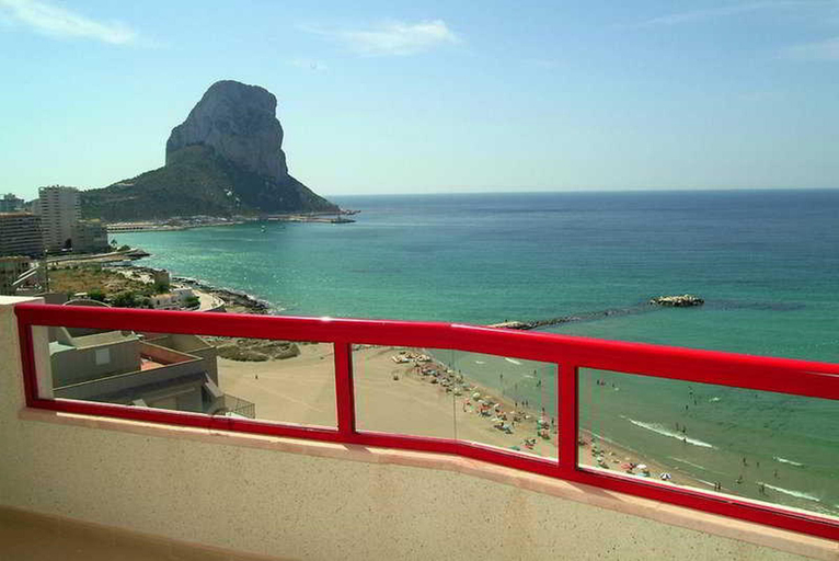 Others 4, Amatista, Alicante