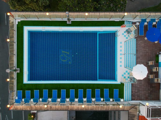 Sport & Beauty 2, Grande Albergo, Genova