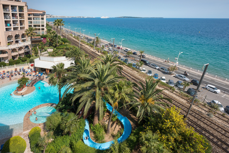 Exterior & Views, Residence Pierre et Vacances Cannes Verrerie, Alpes-Maritimes