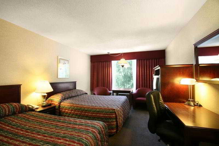 Bedroom 3, Sandman Hotel Kelowna, Central Okanagan