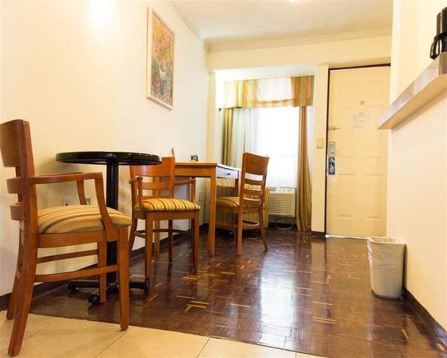 Bedroom 3, Hafersons Inn Hotel & Suites, Tampico