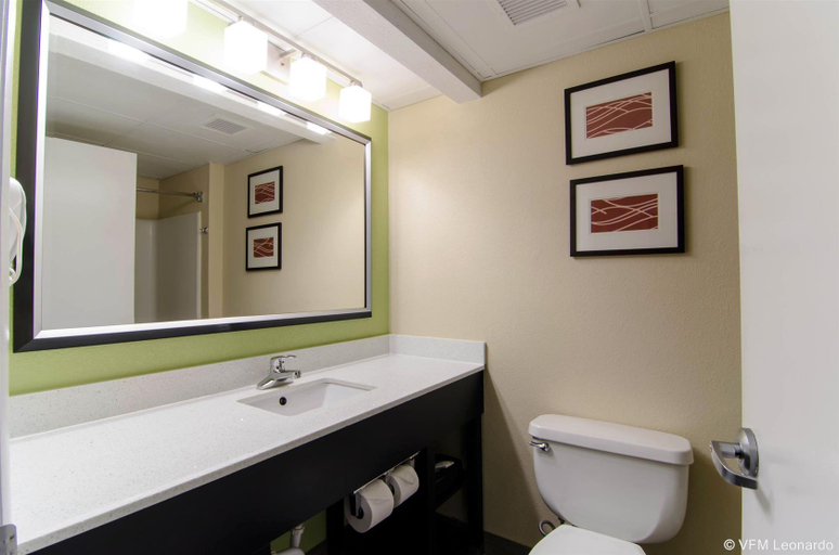 Bathroom 4, Comfort Inn (Apex), Wake